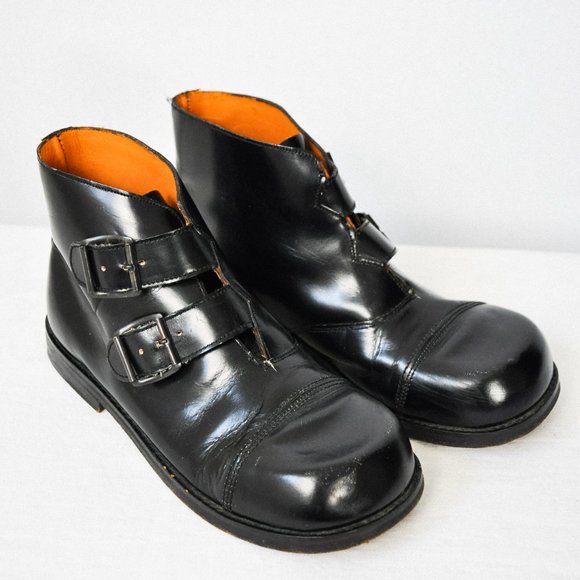 Vintage Round Toe Leather Boots - Picture 7 of 15